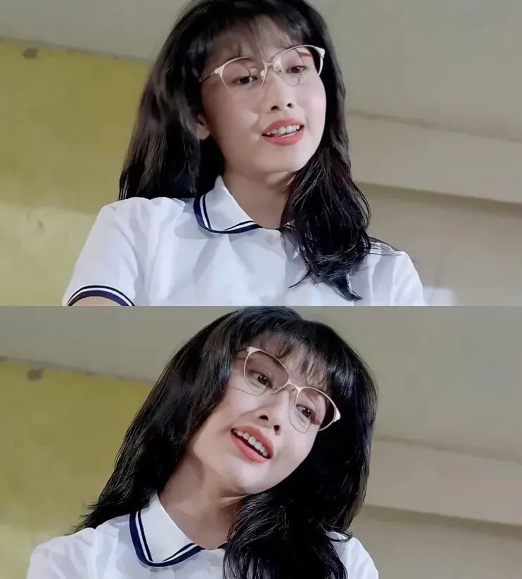 DƬ